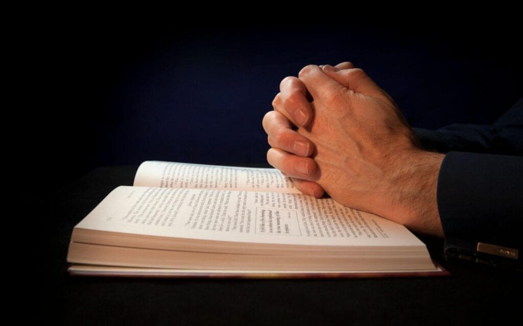 bedtime prayer for insomnia and quieting a racing mind,